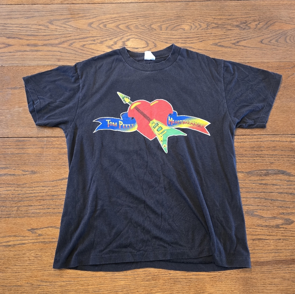 Vintage 1987 Tom Petty & The Heartbreakers “Rock N Roll Caravan” Tour T-Shirt